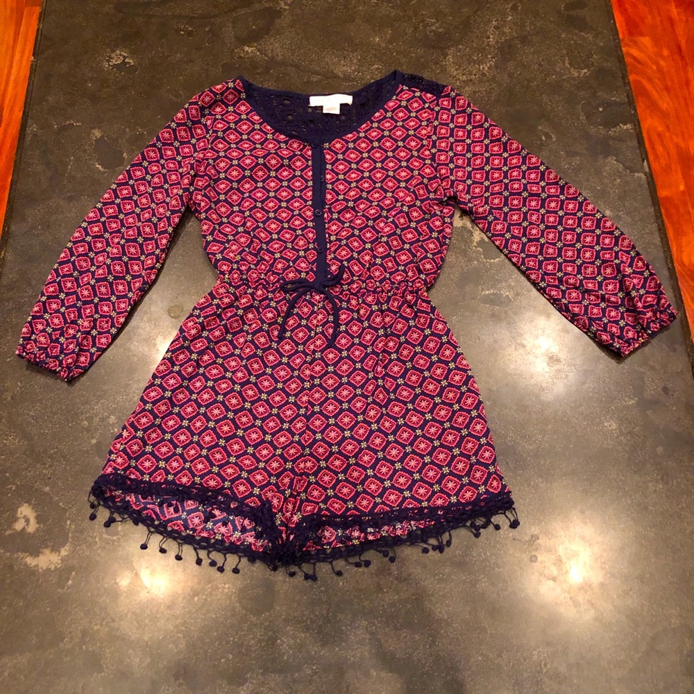 NWOT long sleeve romper by Zoe & Rose - large
